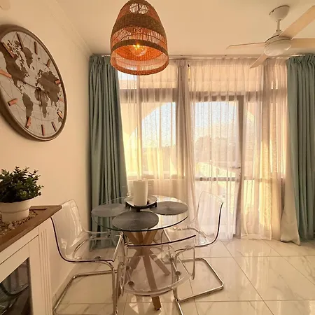 Sea View In Ocean View *