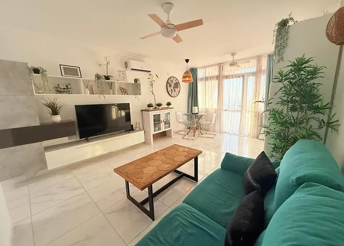 Sea View In Ocean View 公寓 阿德耶