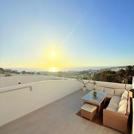 Sea View In Ocean View Διαμέρισμα *