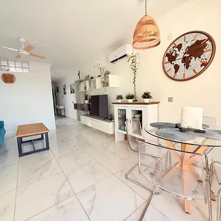 Sea View In Ocean View Apartment *