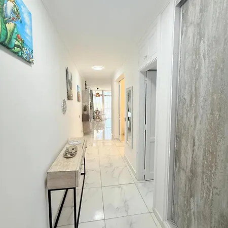 Sea View In Ocean View Apartment